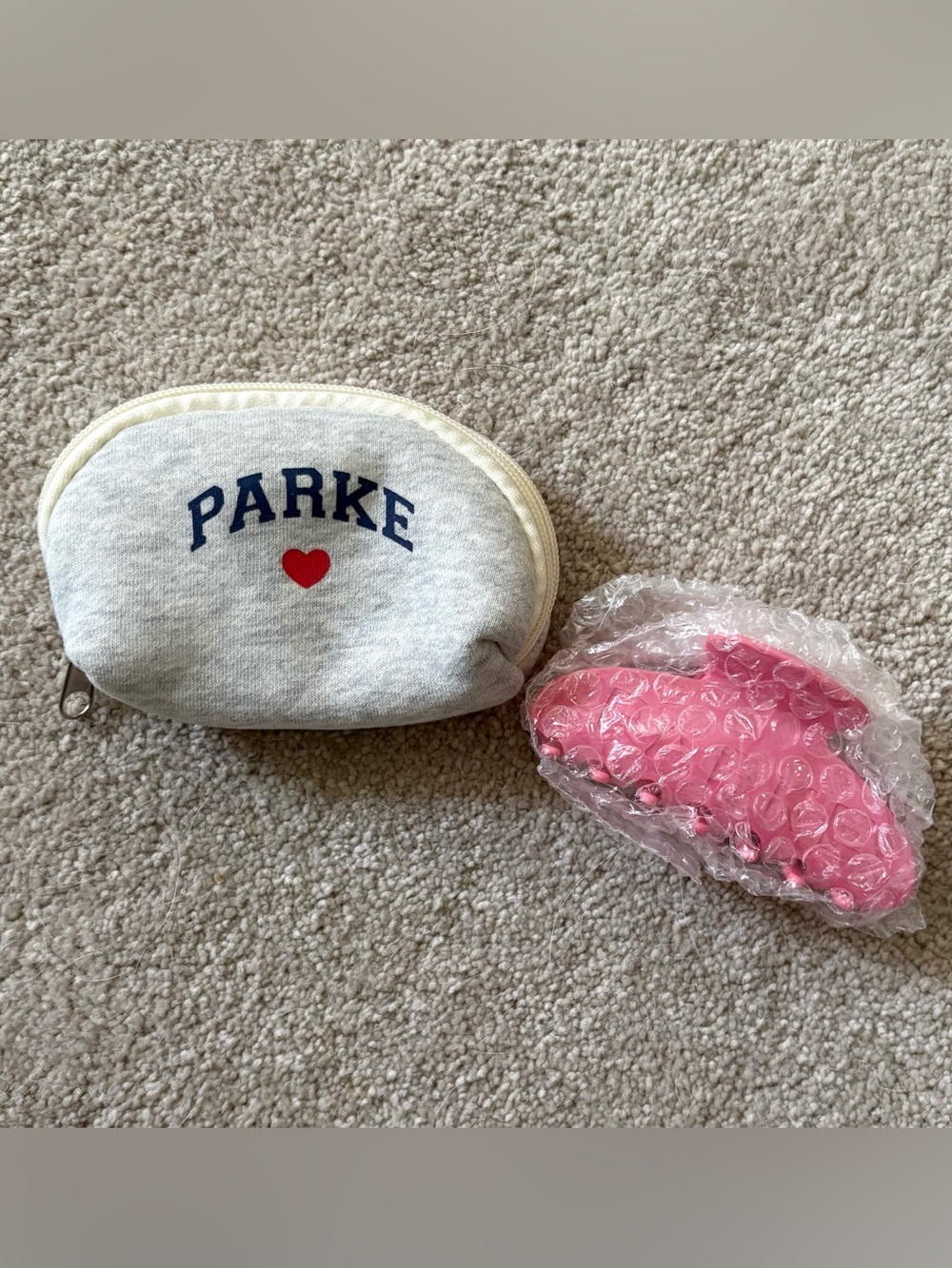 PARKE hair claw clip NEW in bag pink